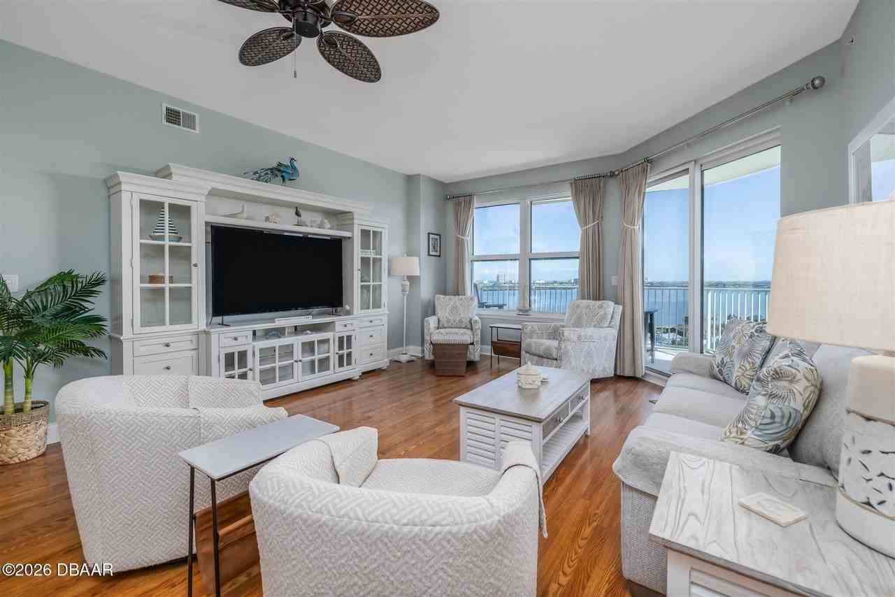 2801 S Ridgewood Ave Unit 1002 - Photo 5 of 50