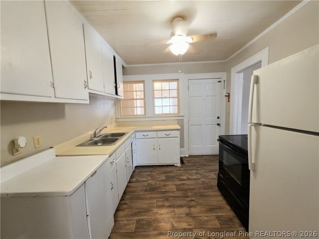 200 Judd St - Photo 4 of 16