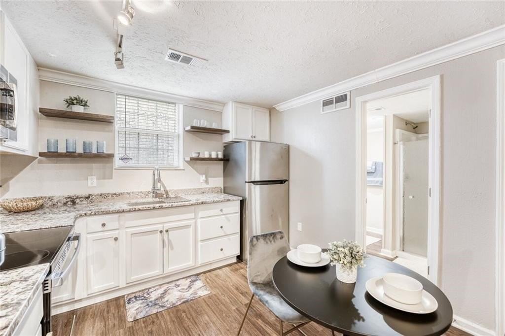 136 River Walk - Photo 3 of 10