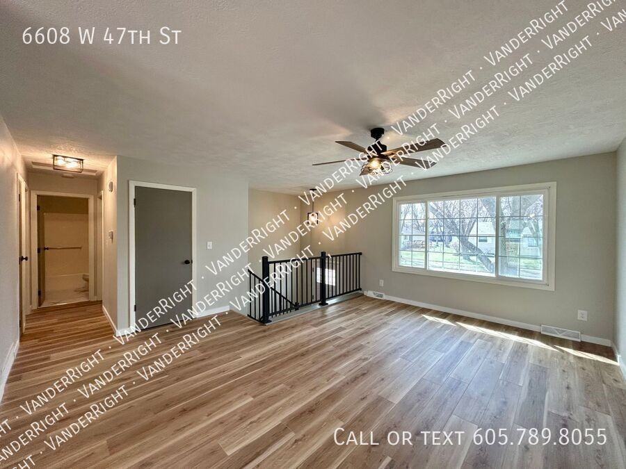 6608 W 47th St - Photo 6 of 29