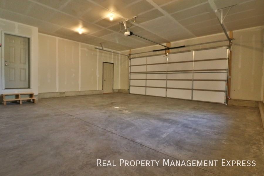 3512 E Chatham St - Photo 7 of 21