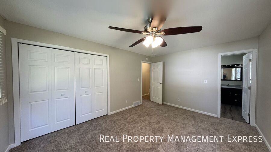 3500 E 33rd St - Photo 7 of 19