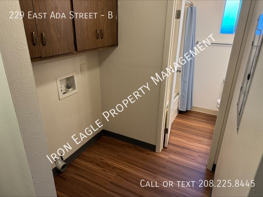 229 E Ada St - Photo 6 of 6