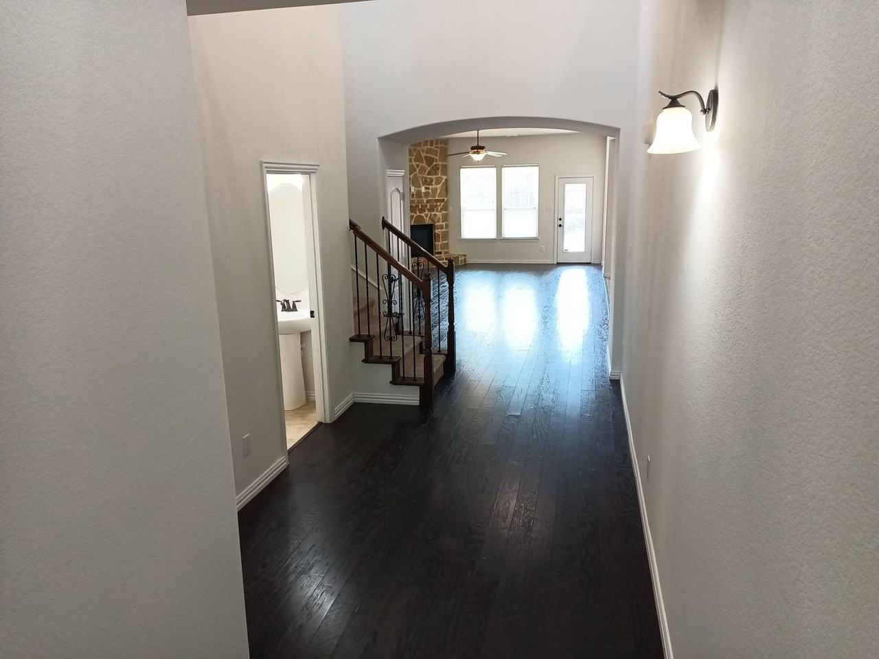 1704 Freedom Dr - Photo 2 of 42