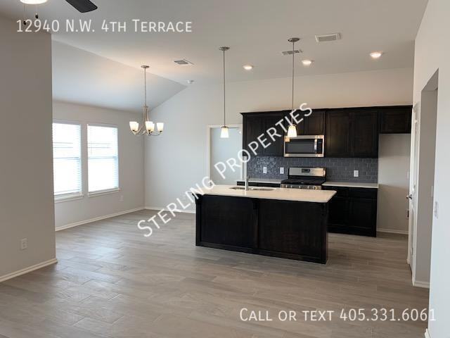 12940 Nw 4th Ter - Photo 5 of 33