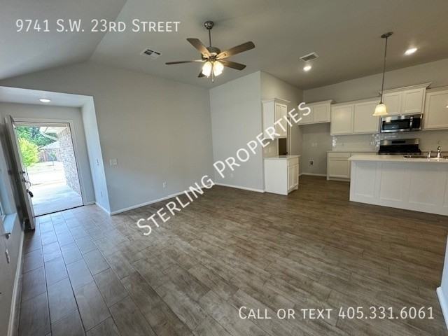 9741 Sw 23rd St - Photo 3 of 27
