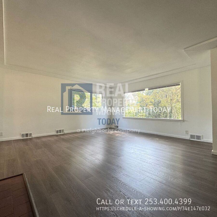 2021 E 72nd St - Photo 4 of 18