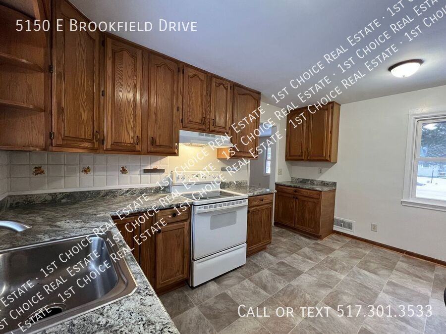 5150 E Brookfield Dr - Photo 6 of 21