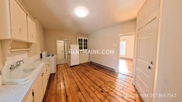 featured image of 3 Cushing St #2