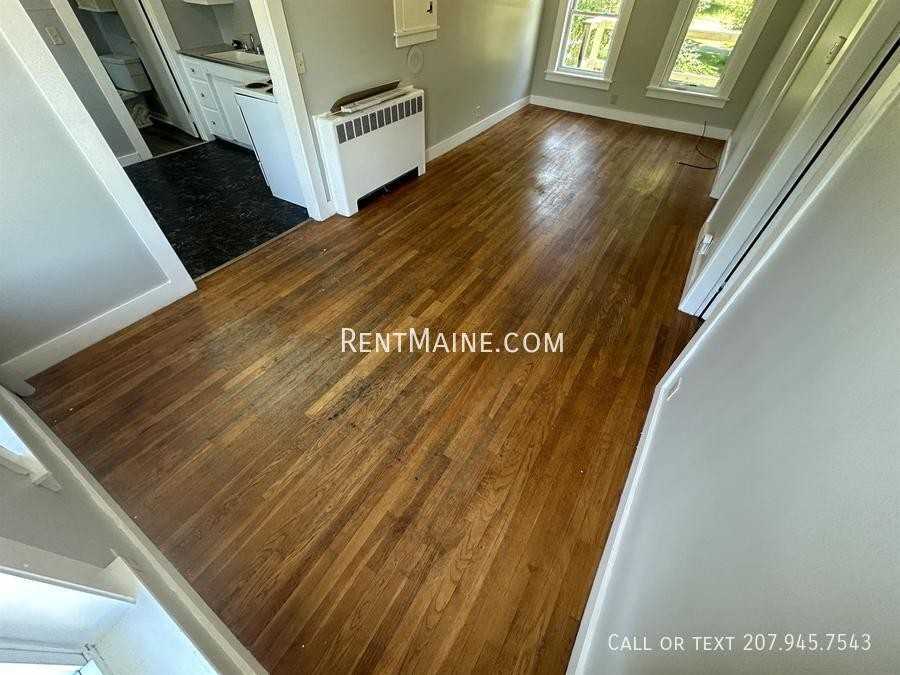 91 Castine Rd #1 - Photo 3 of 12