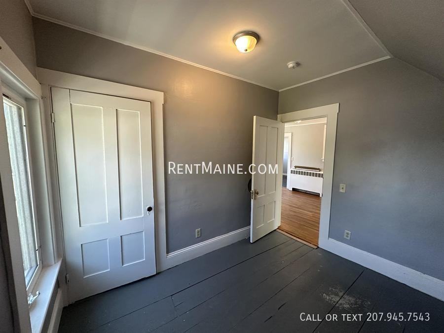 91 Castine Rd #1 - Photo 5 of 12