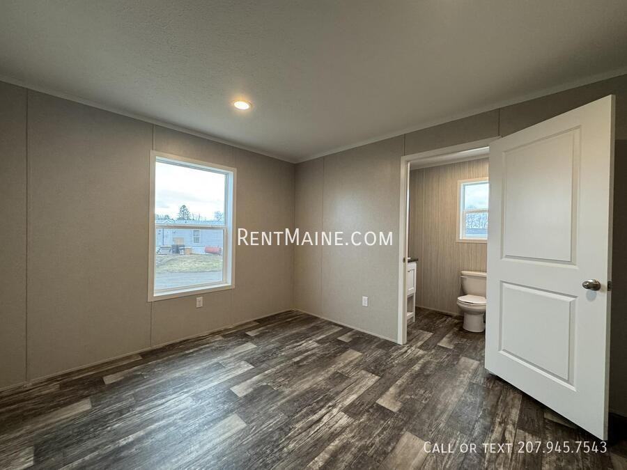 147 Sunset St - Photo 4 of 12