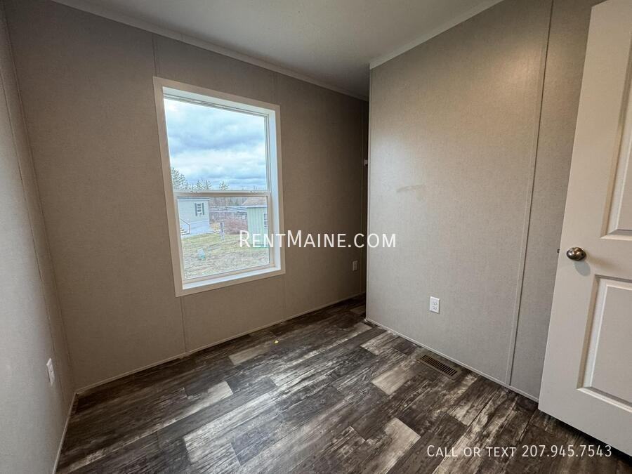 147 Sunset St - Photo 6 of 12