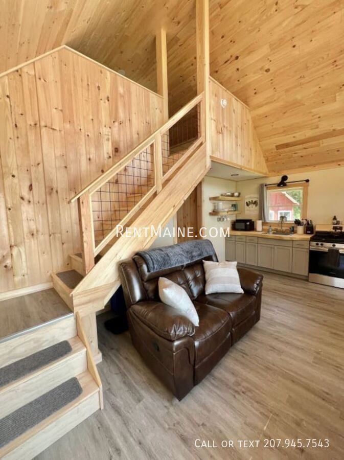 8 8 Sand Beach Ln. "The Escape" - Photo 5 of 16