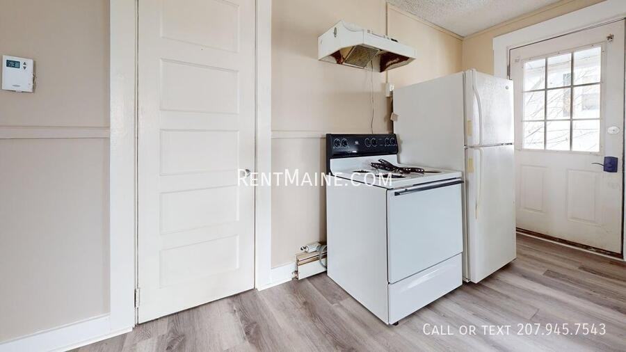 172 College Ave #6 - Photo 4 of 11