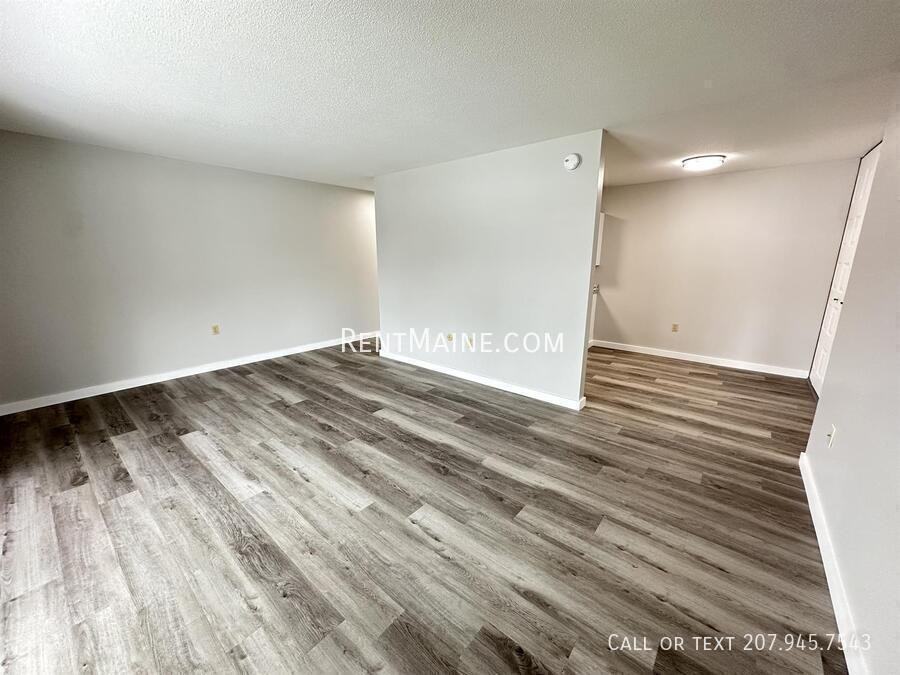 33 Longrale Park Apt J - Photo 5 of 14