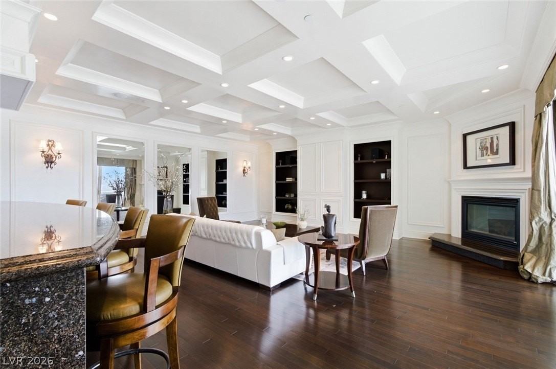 2857 Paradise Rd #2402 - Photo 3 of 34