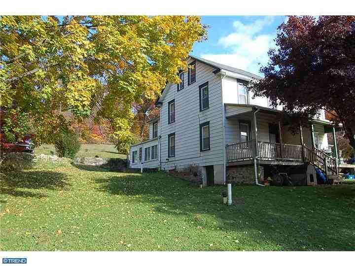 6 North St - Photo 3 of 12