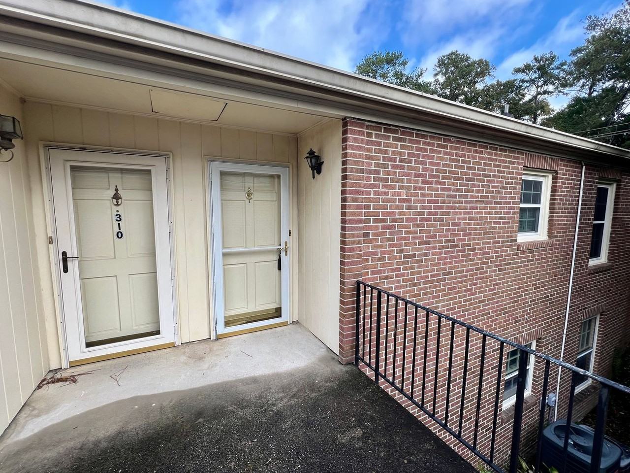 5516 Lakeshore Dr #312 - Photo 4 of 23