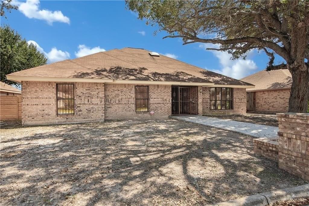 3800 N Cynthia St - Photo 3 of 20