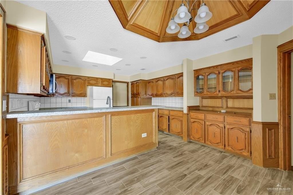 3800 N Cynthia St - Photo 6 of 20