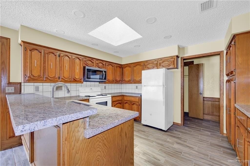 3800 N Cynthia St - Photo 7 of 20