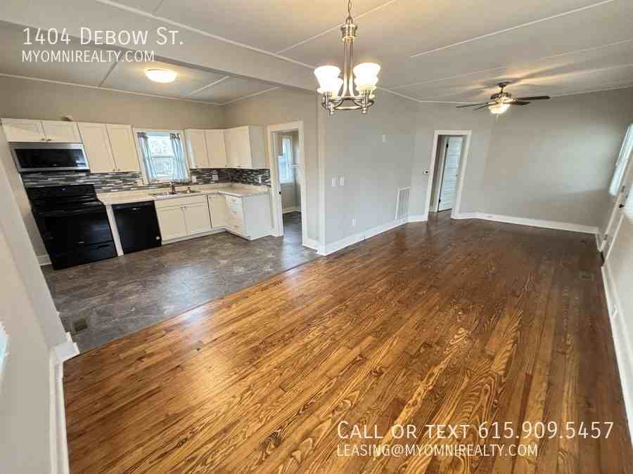 1404 Debow St - Photo 6 of 15