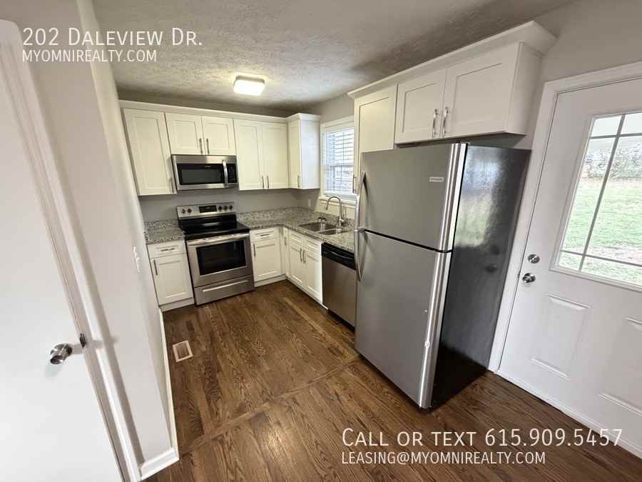 202 Daleview Ave - Photo 6 of 12