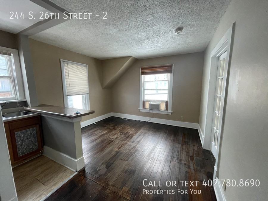 244 S 26th St #2 - Photo 2 of 16