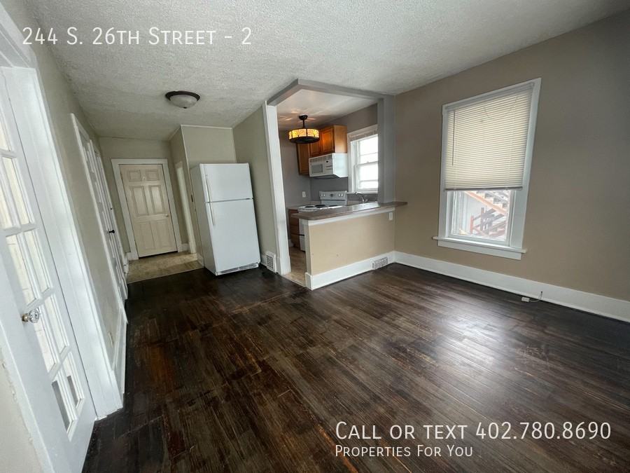 244 S 26th St #2 - Photo 6 of 16