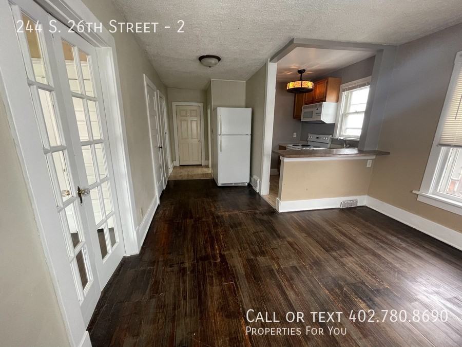 244 S 26th St #2 - Photo 7 of 16