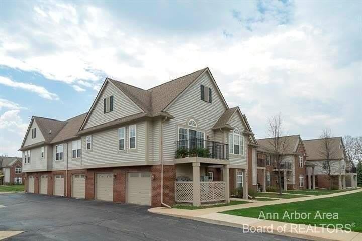 3217 Primrose Ln - Photo 2 of 20