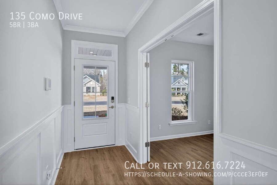 135 Como Dr - Photo 4 of 50