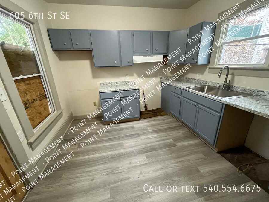 605 6th St Se - Photo 5 of 6