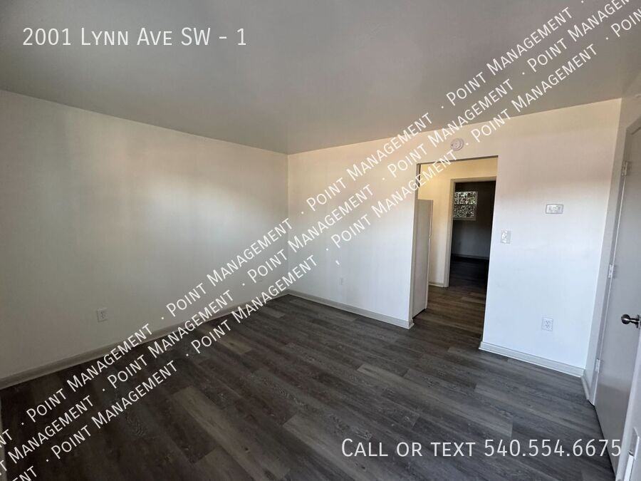 2001 Lynn Ave Sw #1