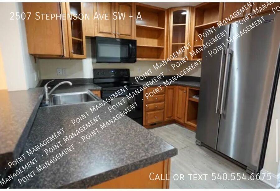 2507 Stephenson Ave Sw #A - Photo 2 of 19