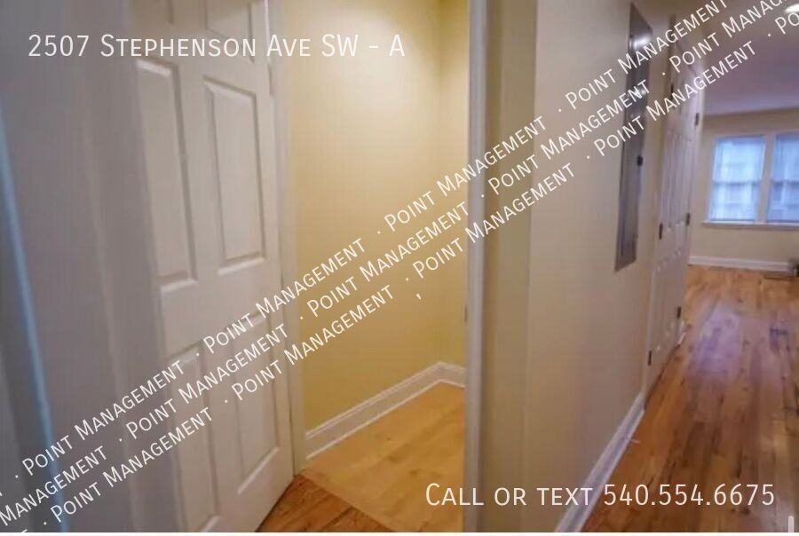 2507 Stephenson Ave Sw #A - Photo 7 of 19