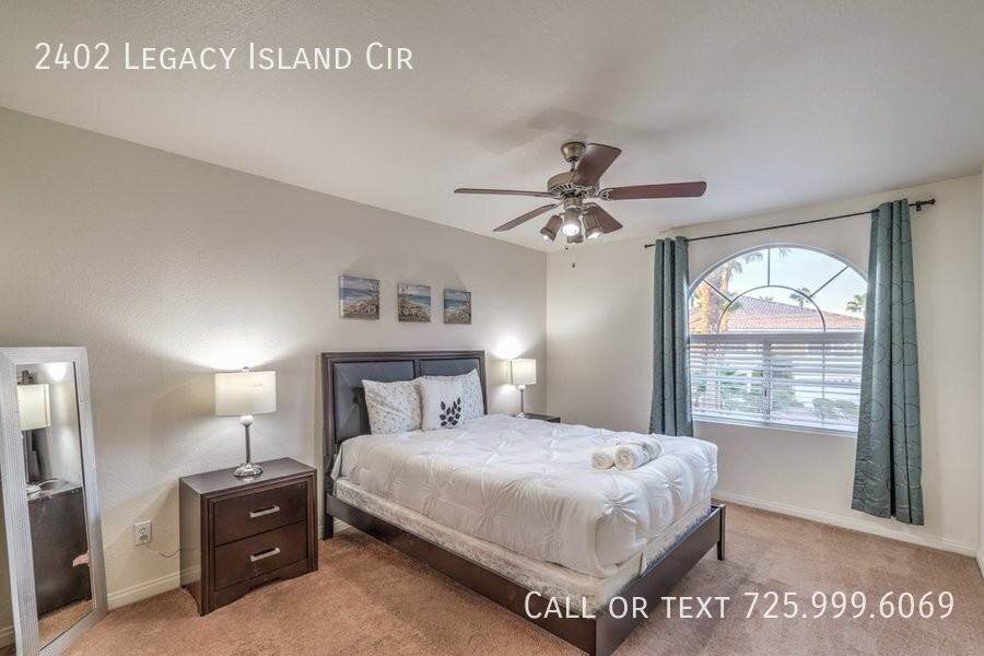 2402 Legacy Island Cir - Photo 7 of 50