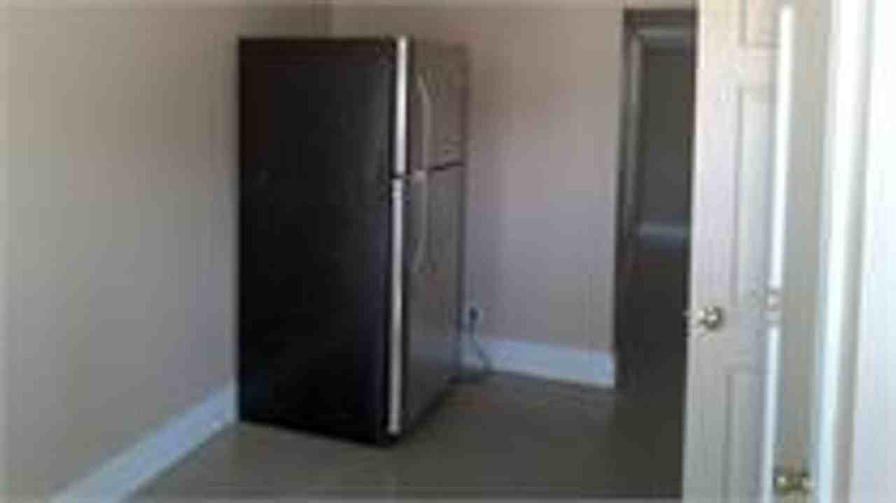 175 Marlboro St #1 - Photo 3 of 5