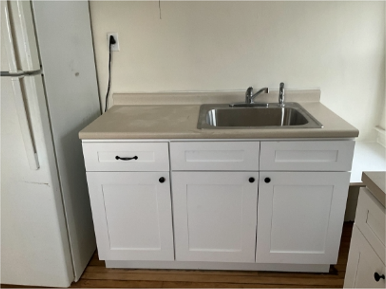 29 River St #3 - Photo 3 of 13