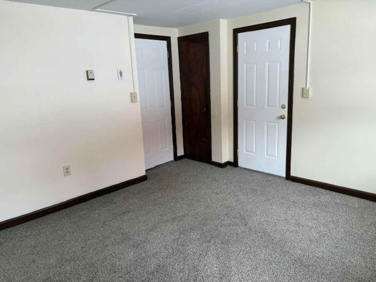 35 Armory St #1 - Photo 4 of 8