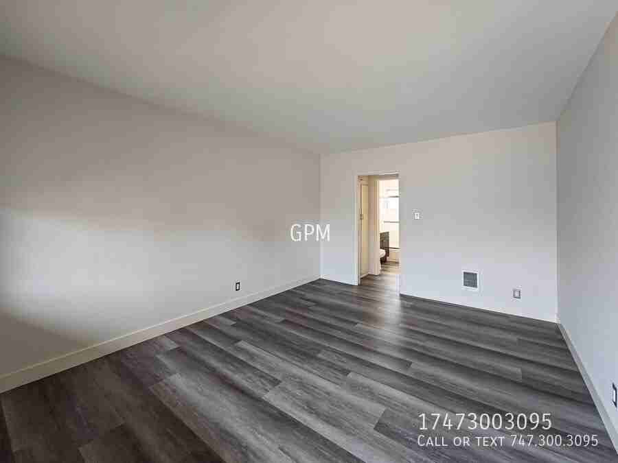 511 N Serrano - APT #6 - Photo 2 of 11