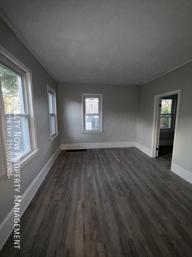 3507 Carlyle Ave Unit 3 #3 - Photo 4 of 15