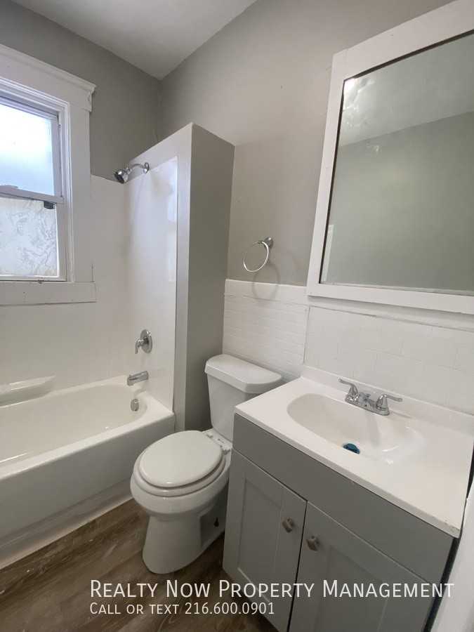 2907 Denison Ave Unit 2 #2 - Photo 5 of 12