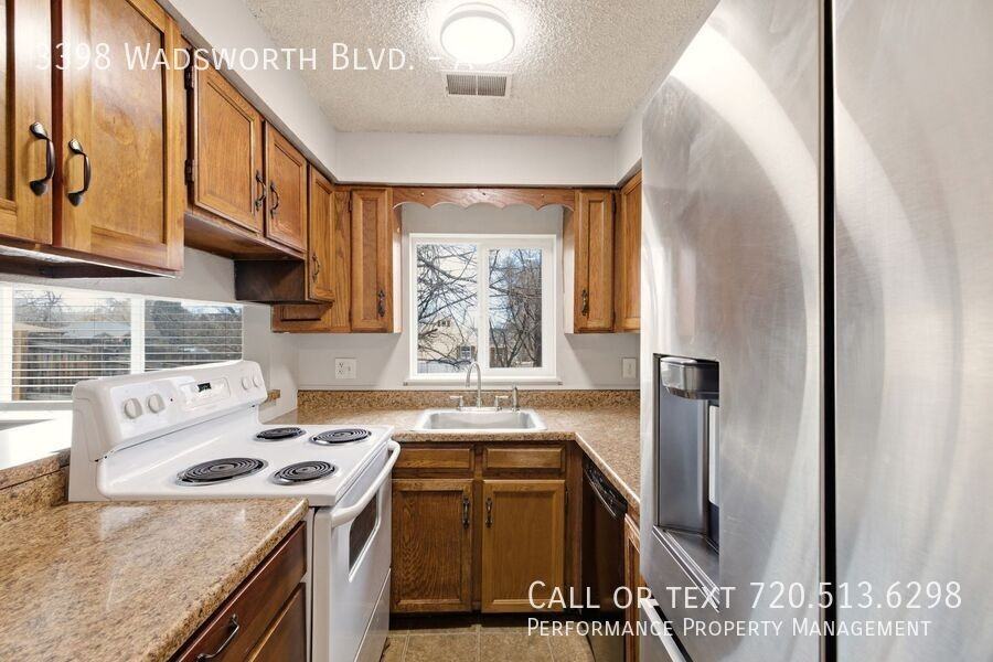 3398 Wadsworth Blvd #A - Photo 7 of 21