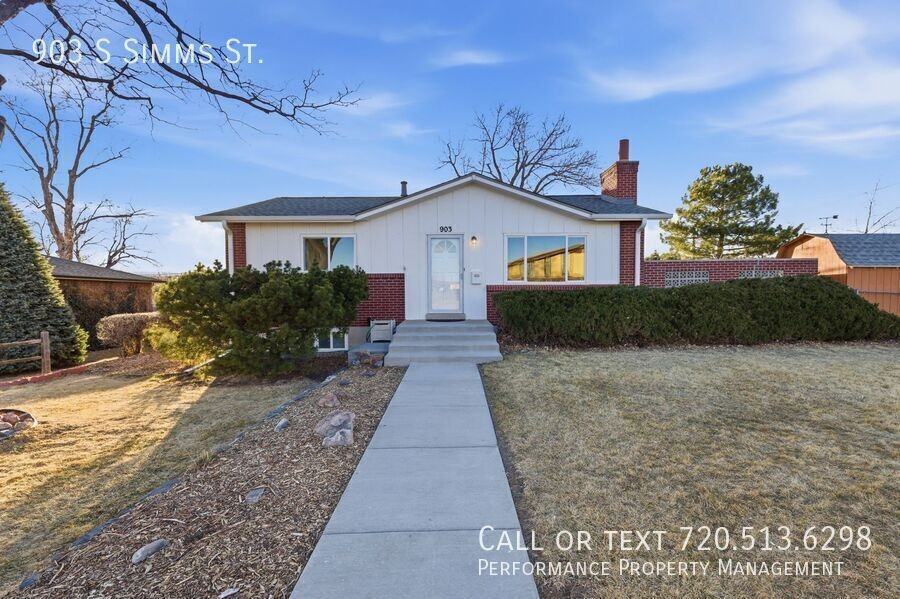 903 S Simms St - Photo 4 of 23