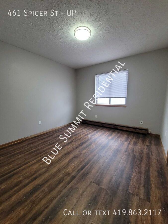 461 Spicer St #UP - Photo 3 of 24