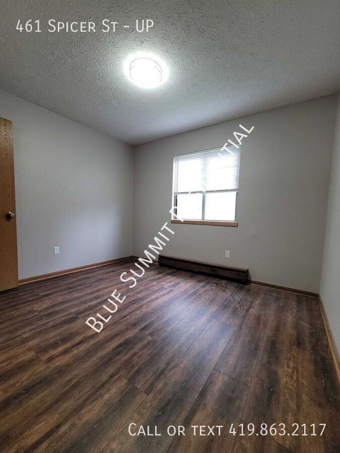 461 Spicer St #UP - Photo 5 of 24