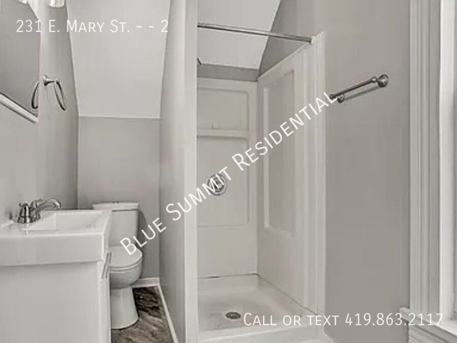 233 E Mary St #2 - Photo 5 of 12