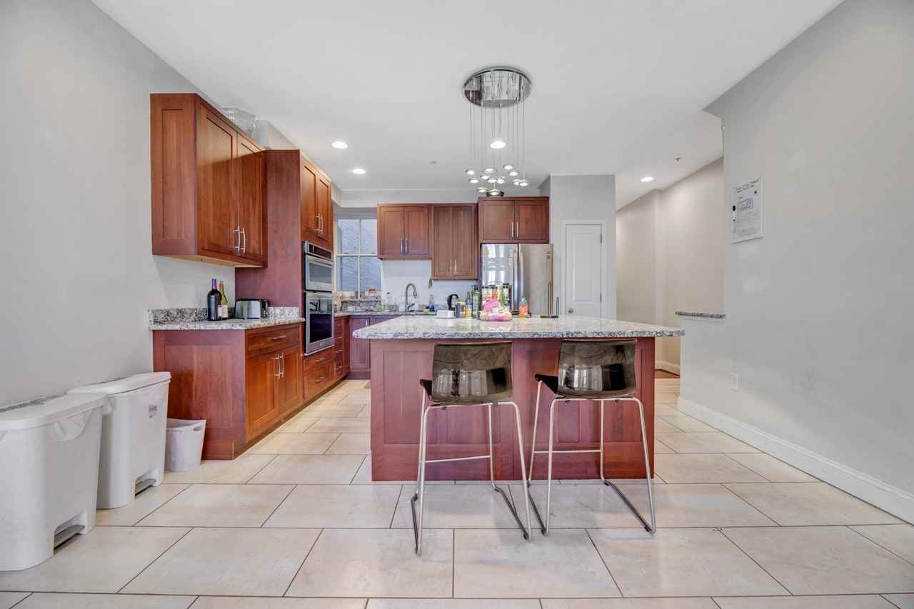 3118 13th St Nw #1 - Photo 6 of 16